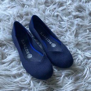 Rothy’s navy flat - size 5